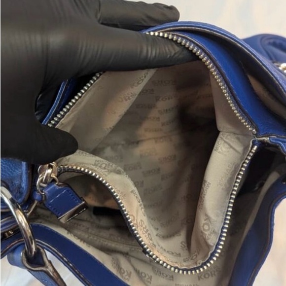 Michael Kors Layton Shoulder Bag - Picture 6 of 13